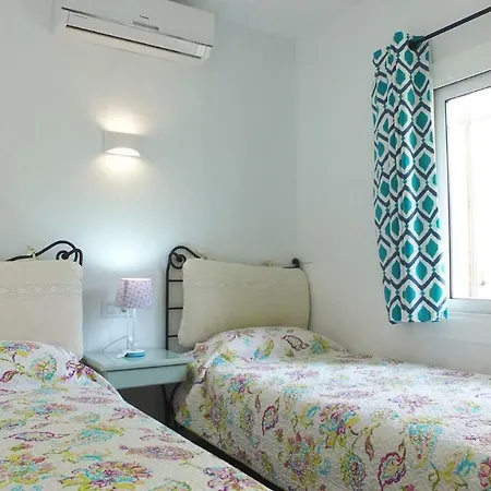 Casa Claris 24